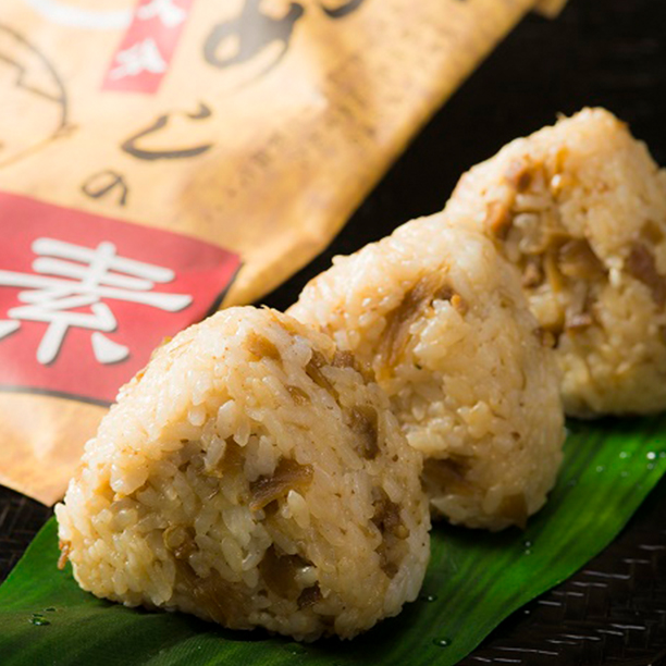 吉野鶏めしおにぎり