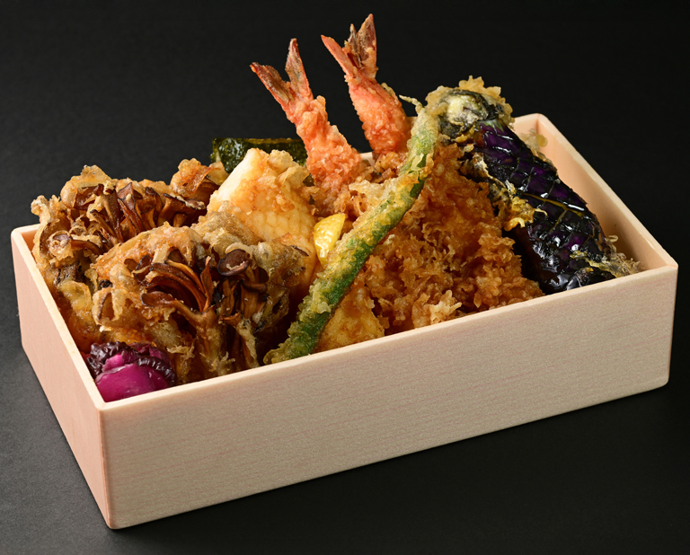 〈金子半之助〉天丼弁当